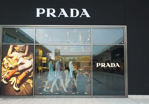 outlet prada nord italia|prada outlet factory shop.